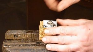 Ручка из пробки для зимней удочки.