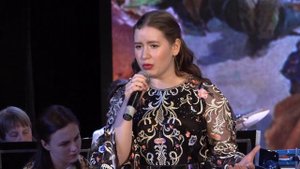А в России женщины красивы! Анна Бизяева и Ансамбль русских народных инструментов ДК МЭИ