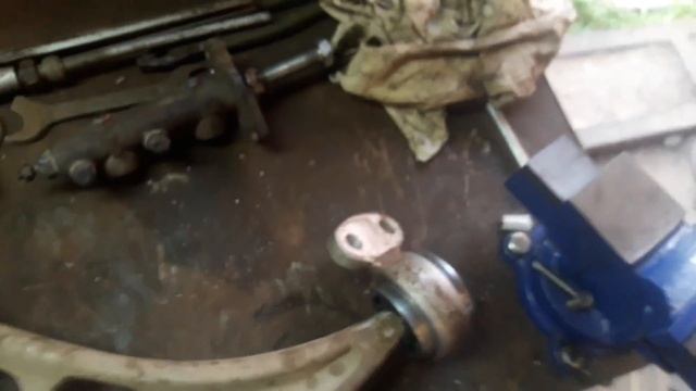 Восстановление шаровых опор BMW e46. Ремонт подвески. смотреть онлайн