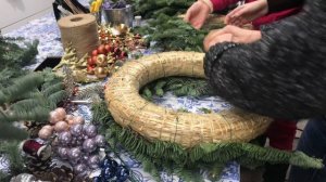 Мастер-класс Новогодний Венок своими руками