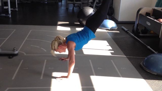 IMG 5497 Отжимания на руках в TRX смотреть онлайн