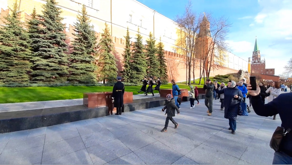 Центр Москвы перед майскими праздниками 2022