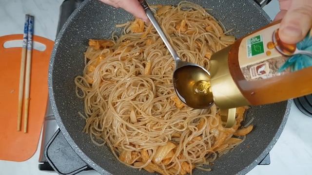Острая Стеклянная Лапша (Фунчоза) с Кимчи Рецепт Spicy Glass Noodles with Kimchi Recipe 김치잡채 만들기