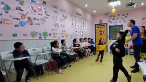 ESL Games for kids// Teaching Phonics with Balloon Game