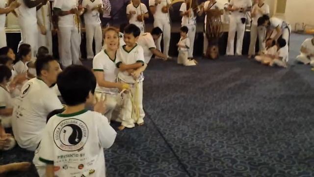 Daniel gets yellow belt in Capoeira 3/23/2014 смотреть онлайн
