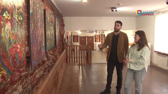 "Мир". Персональная выставка московского художника работает в "Доме Мараева"