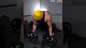 Упражнения на ПЛЕЧИ с гантелями. ТОП лучших