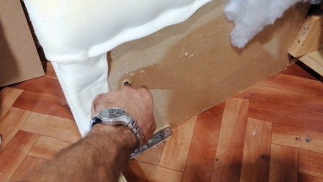 Перетяжка дивана и кресла