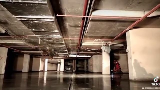 стяжка пол паркинг смотреть онлайн