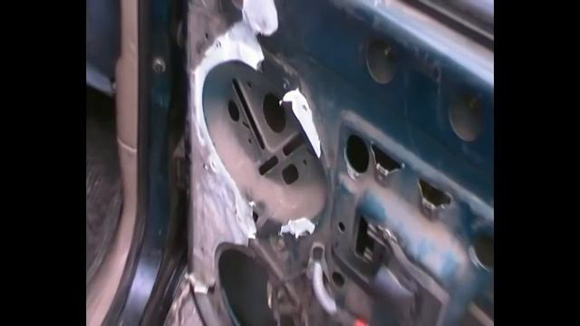 Ford Explorer 1 - Как впихнуть невпихуемое. Динамики 6"x9" в задние двери смотреть онлайн