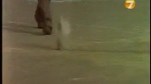 Взбесившийся автобус (1990) - ЛАЗ-695Н vs ГАЗ-24-10 (перезалив)