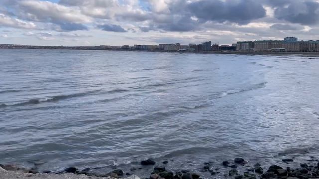 Сумгаит| пляж, Азербайджан. Ноябрь 2022. смотреть онлайн