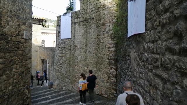 Walking tour Flower festival Girona 3 Spain смотреть онлайн