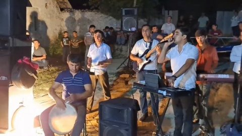 Гитарис туя кафонд💣💥Як базми зарафшони дар Каратог 2022 / Далери Зарифи туёнаи нав