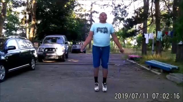 Как я в 62 - ом году прыгаю со скакалкой 20 раз! смотреть онлайн
