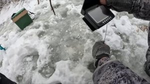 Зимняя рыбалка по перволёдку с Серёжей Головорезом.