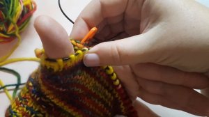 Варежки спицами подробный мк способом Magic loop/Связать две Варежки одновременно способ маджик луп