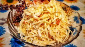 Простой салат с капустой
