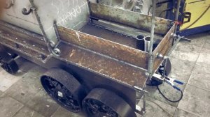 Процесс сборки ПАРОВОЗА-барбекю, гриля, мангала своими руками