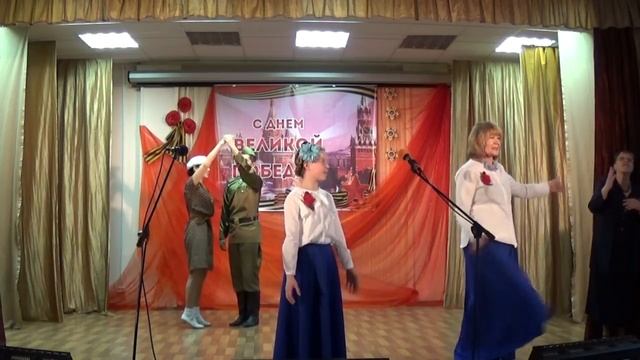 Праздник военной и патриотической песни "Споёмте, друзья !"