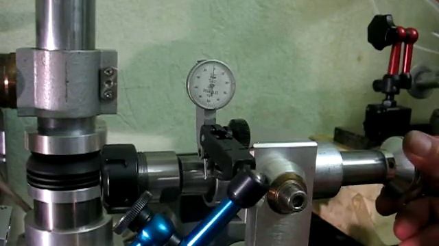 Настольный универсальный заточной станок. Шпиндель заточногй бабки. смотреть онлайн