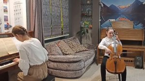 Макка Озиева. П. Чайковский - Марш деревянных солдатиков. Ж. Векерлен - Песня