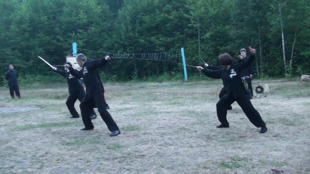 Боевые искусства в Смоленске. Тайцзицуань. 32 я форма с мечом Дзянь