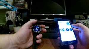 не чёткий обзор умных Часов настройка времени