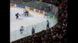 Valeri Bure scores two goals vs Islanders for Canadiens (13 apr 1996)