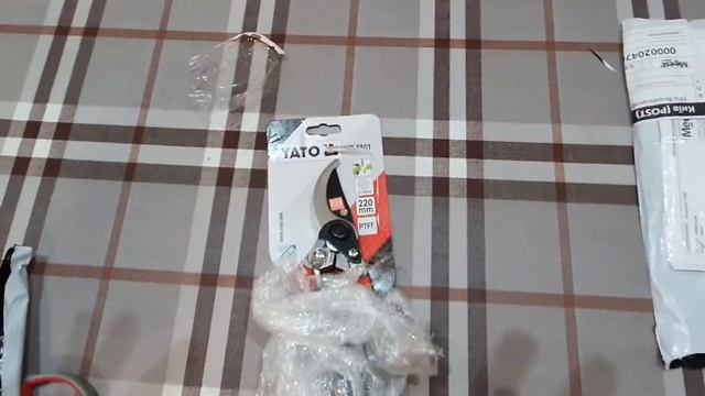 Секатор YATO смотреть онлайн