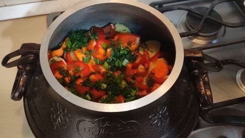 Мясо с картошкой в афганском казане