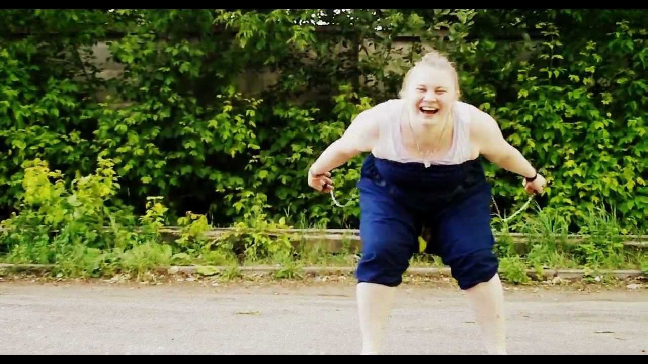 Женщина с шарами! =) смотреть онлайн