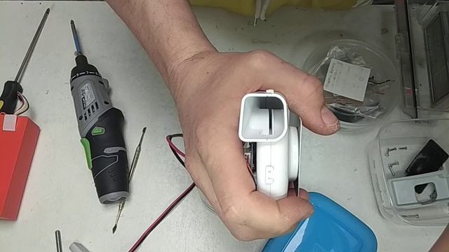 Xiaomi robot Fan Error, воняет горелым пластиком смотреть онлайн