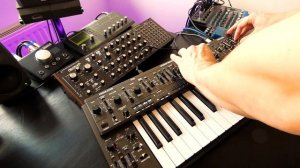 Behringer MS-1 Melodic Techno