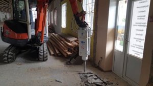 Работа гидромолота Rhino 55 на базе мини-экскаватора Kubota