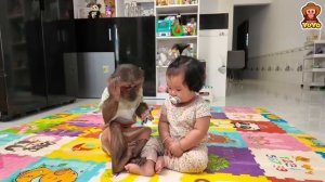 How YoYo JR take care of mom when mom is sick