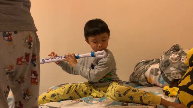 This Old Man by Marvin (Nuvo Flute) смотреть онлайн