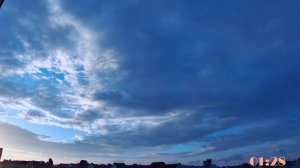 Sunrise Berlin | Sonnenaufgang | beautiful red velvet clouds in the summerly morning sky