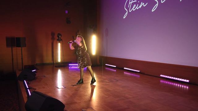 Mila Afanasjeva - не малышка (Cover София Берг) смотреть онлайн