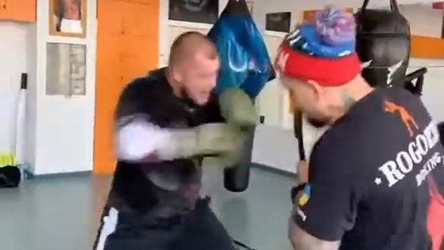 Бокс силовая тренировка на таблетке ???