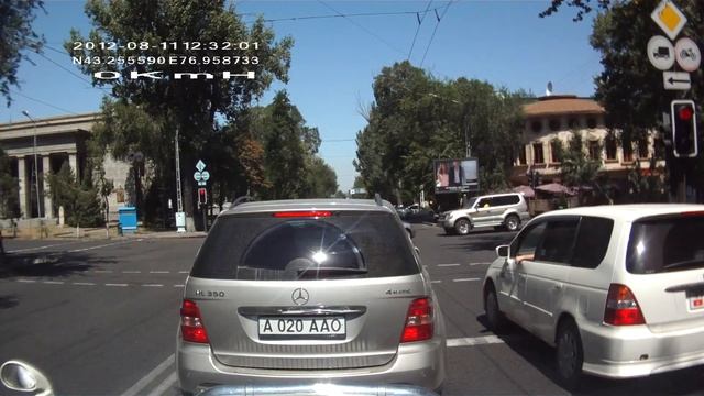 Видеорегистратор GSE550 - День Алматы, 1920x1080p 30fps смотреть онлайн