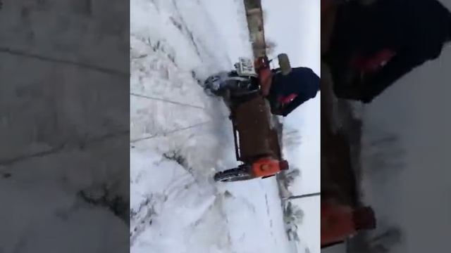 Иж планета 5 и поездка на санках.$ смотреть онлайн