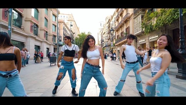 [K-POP IN PUBLIC] LE SSERAFIM (르세라핌) - UNFORGIVEN | Dance Cover by Midnight Crew from Barcelona смотреть онлайн