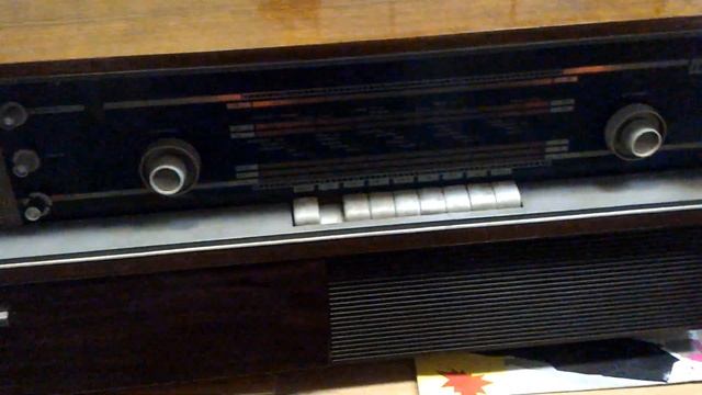 Качественная Советская радиолла Беларусь Р-103 ч.1 смотреть онлайн