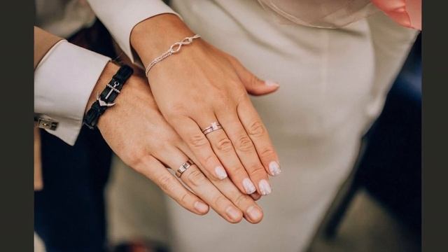 Решетова объяснила, почему вернула обручальные кольца на безымянный палец смотреть онлайн