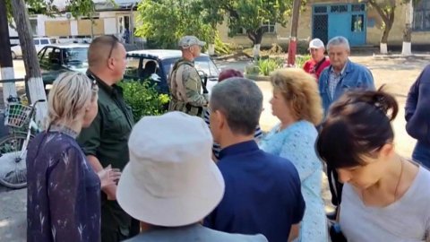 "Единая Россия" доставила в Херсонскую область гуманитарную помощь
