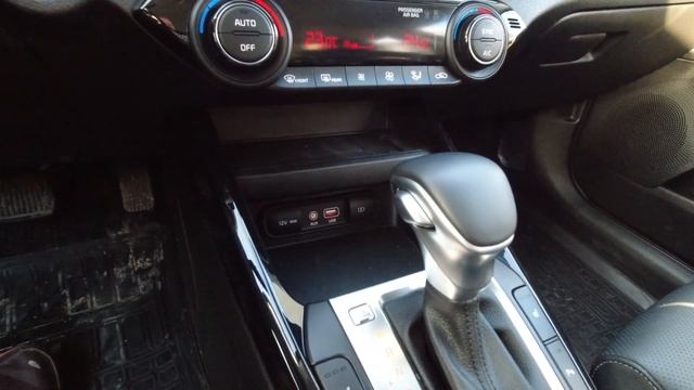 новый KIA Cerato, сравнение с KIA #Cerato classic смотреть онлайн