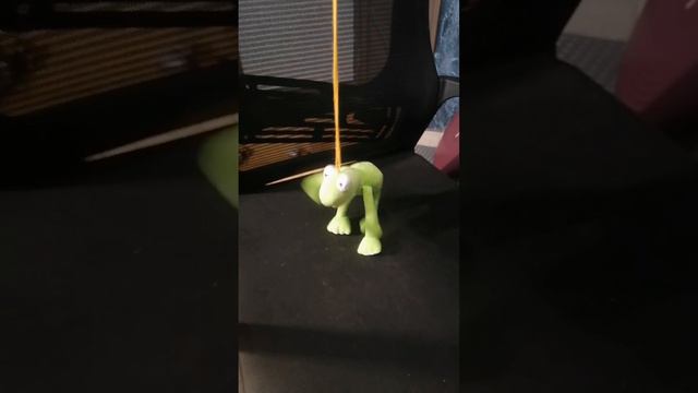 Лягушонок танцует (не опять а снова)
