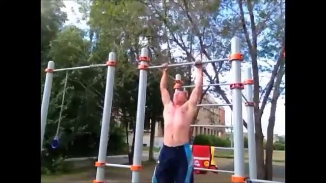 10 подтягиваний на перекладине смотреть онлайн