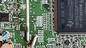 Yamaha R-N1000A Streaming stereo amplifier | Under the hood